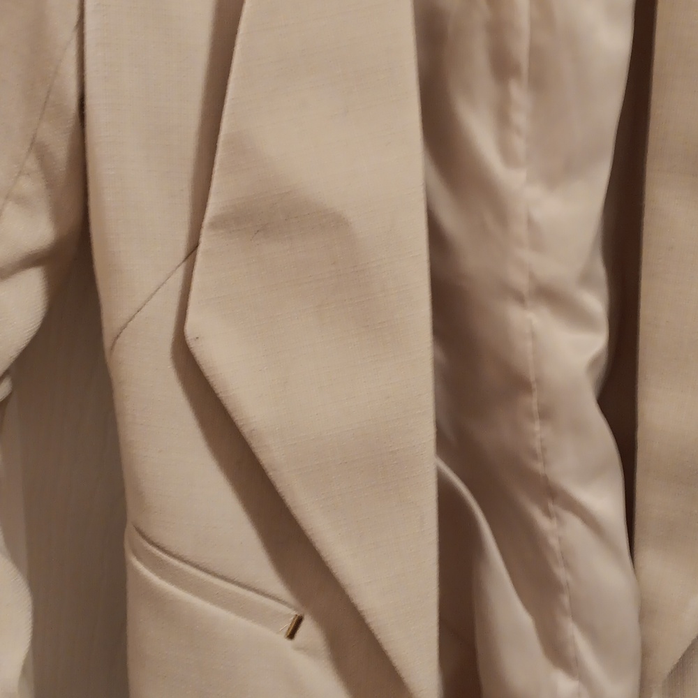 H&M Cream Open Front Blazer - Picture 3 of 6